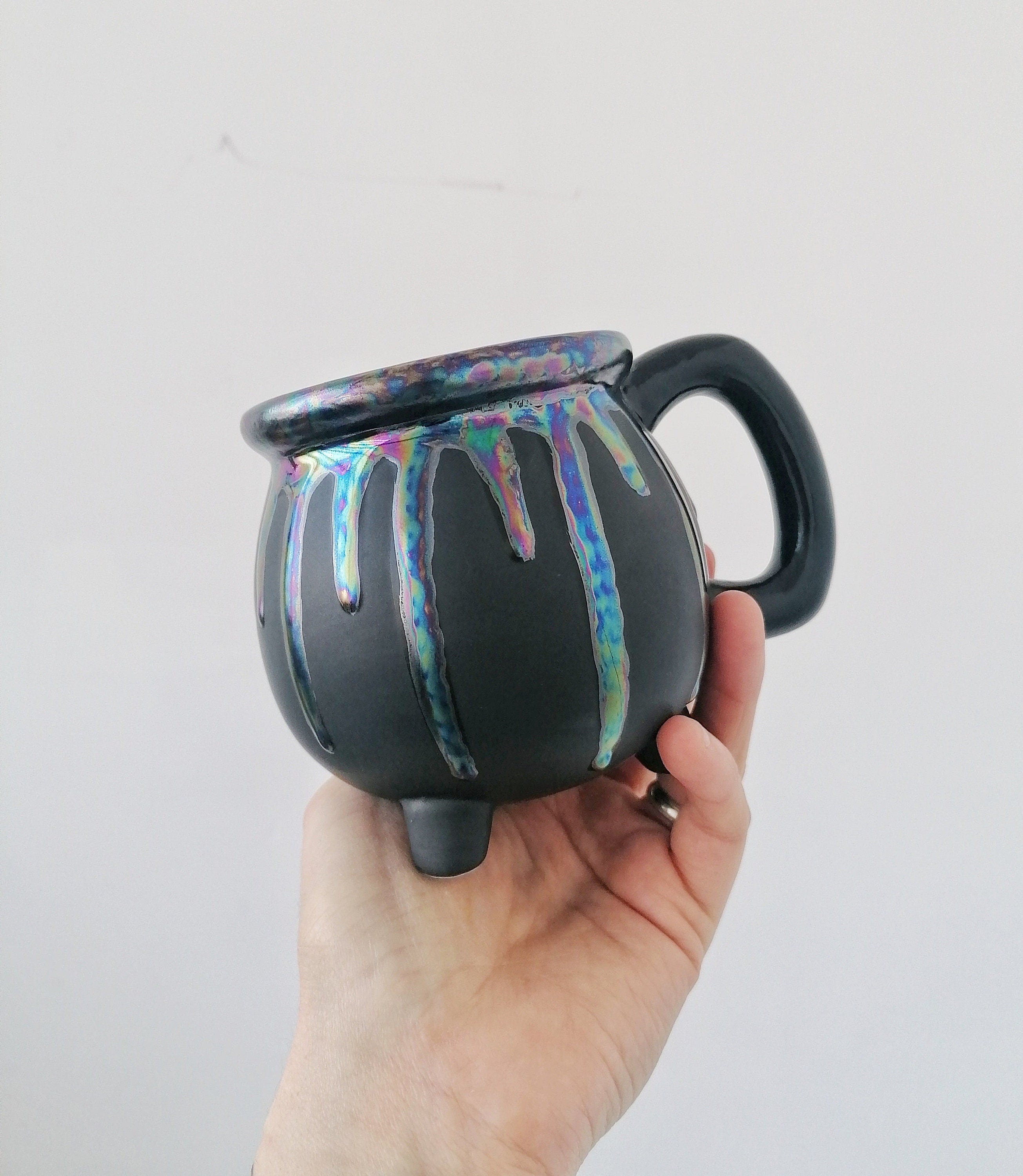 Pearlescent Cauldron Mug - Iridescent Oil Cauldron