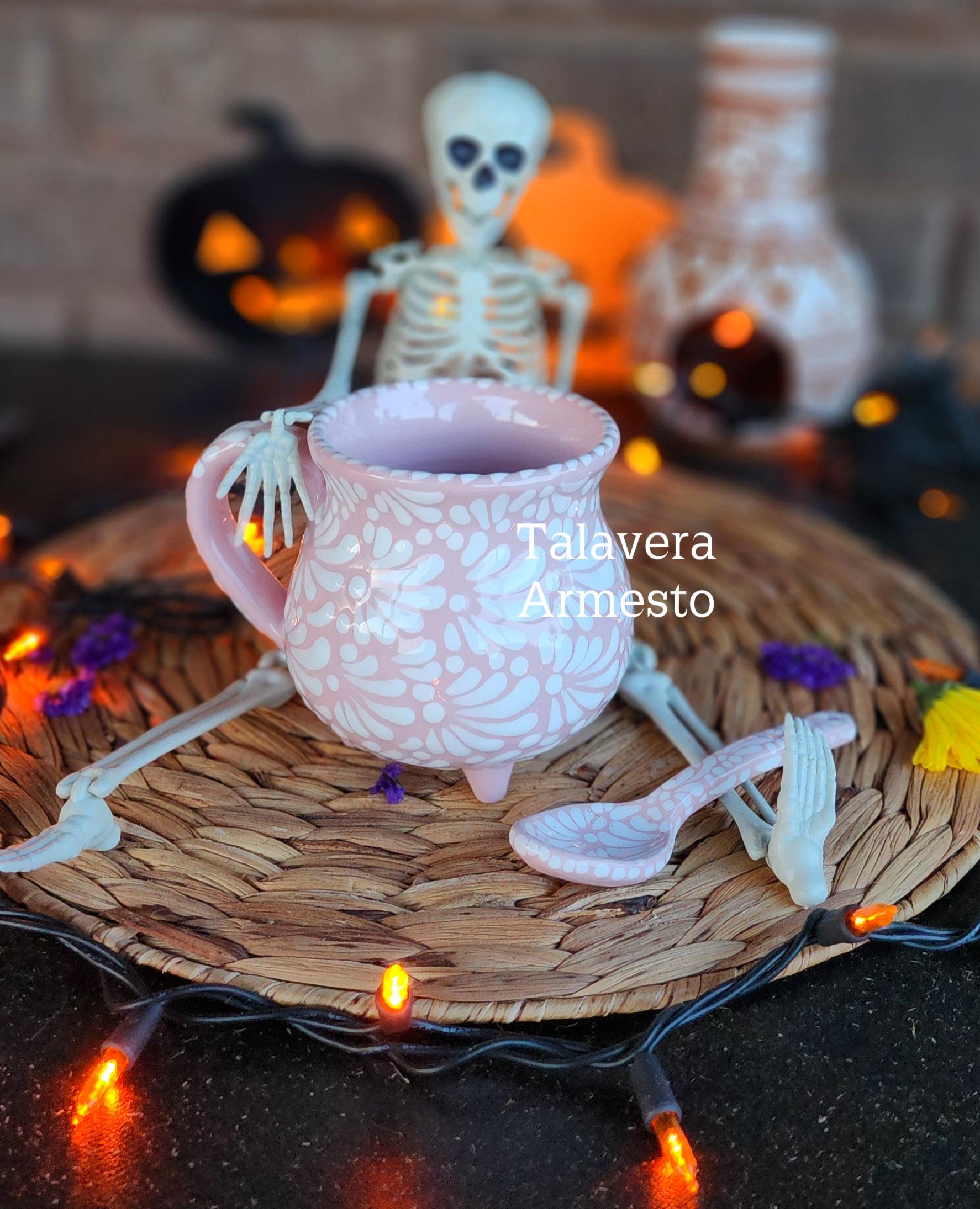 Talavera cauldron mug w spoon coquette fall