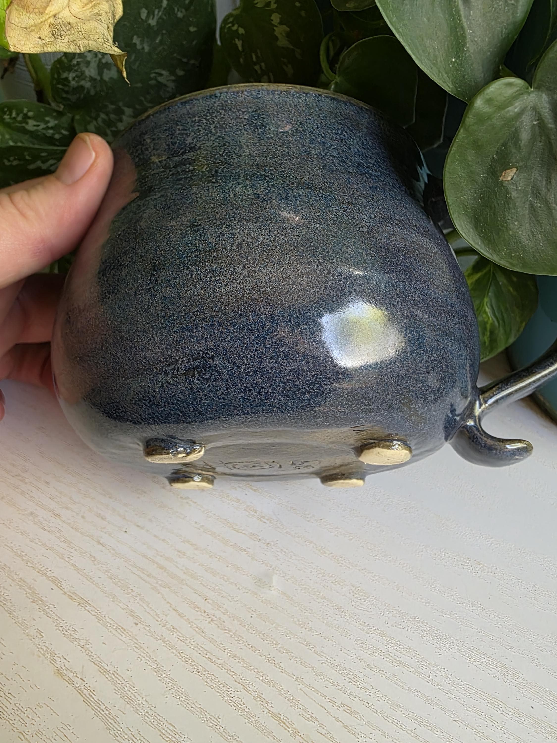 Cauldron Mug with Feet